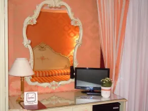 Hotel Lux - Room