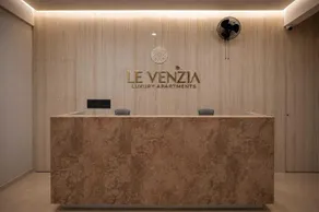 Le Venzia  - Hall