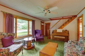 Cape House in Farmington w/ Shared Outdoor Pool! - Innenbereich