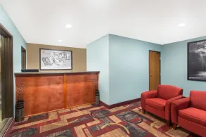 Super 8 by Wyndham Eau Claire I-94 - Hall
