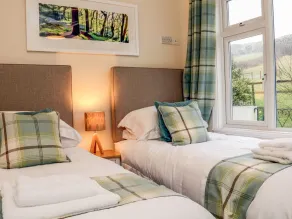 Valley View - Room