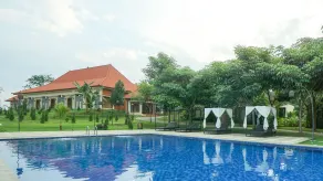 Shanaya Resort Malang - Pool