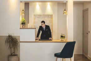Hotel Opéra Marigny - Rezeption
