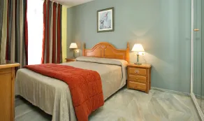 Ona Campanario - Zimmer