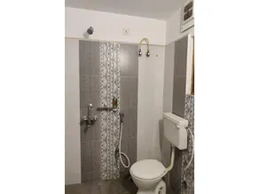 Capital O 44354 Jubilee Banjara Suites - Casa de banho