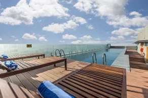 DoubleTree by Hilton Ahmedabad - Pool