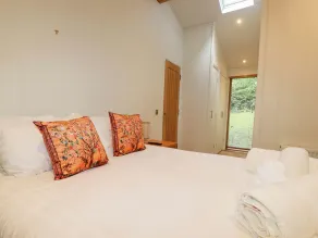1 Hedgerows - Habitación