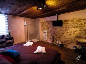 LA GRANGE DES FRANGINES - Chambre
