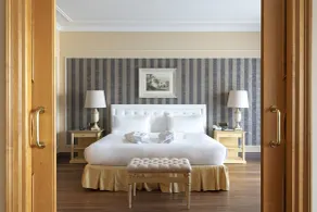 Royal Hotel Carlton - Room