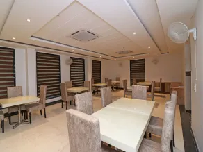 Hotel The Vegas - Restaurante