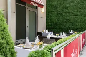 DoubleTree by Hilton New York Downtown - Restaurant