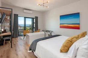 Glow Boutique Suites & Guesthouse - Værelse