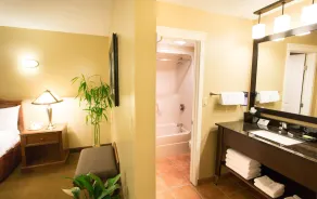 Best Western Sicamous Inn - Banheiro