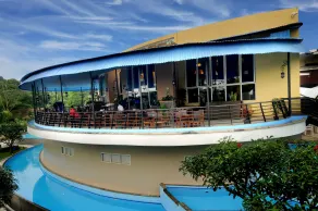 Marbella Suites Bandung - Pool