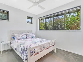 WATERFRONT HOME BORDERING MOOLOOLABA - Camera
