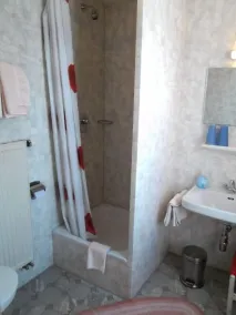 Hotel Gasthof zum Neubau - Bagno