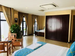 Hồng Hạc Hotel - Værelse
