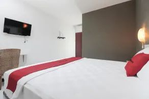RedDoorz At Jalan Bukit Keminting - Room