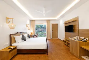White Wharf Beach Resort Morjim Goa - Room
