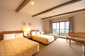 Hotel Shima Spain Mura - Zimmer