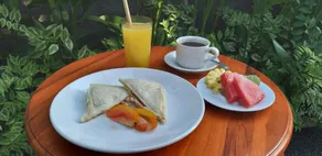 Sea Bridge Villa Ceningan - Restaurant