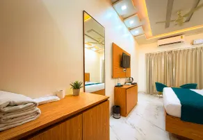 Hotel Shri Radha Orchid - Zimmer