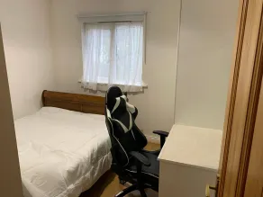 4 Bed house In Dublin15 - Zimmer