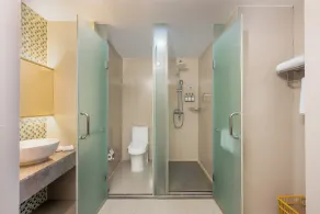 Holiday Inn Express Hangzhou Huanglong - Badezimmer