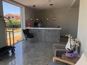 Golden Coast Beachfront Resort - Resepsjon