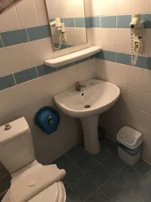 R.E.D. Hotel - Bathroom