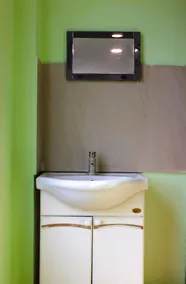 I-ROOMZ Bagyas Residency - Bathroom