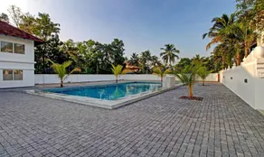 Treebo Premium Travancore Palace Cherthala - Pool