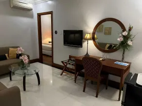 Collection O VIP Suites, Near PNR Pasay Evangelista, Makati Manila - Réception