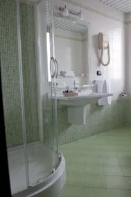Hotel Gardenia - Badezimmer