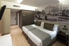 Hotel Catalonia Born - Chambre