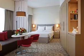 Novotel Suites Mall Avenue Dubai - Chambre