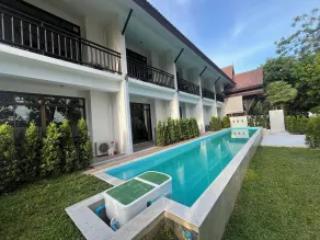 Radateeree Boutique Resort - Pool
