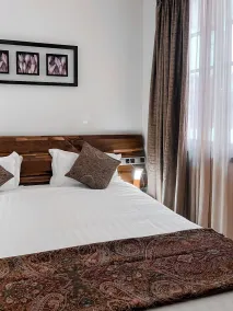 Anahita Boutique Hotel - Room