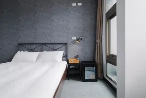 CJ Hotel - Room