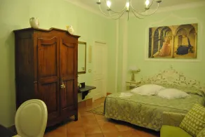 Mondo Antico R&B - Room