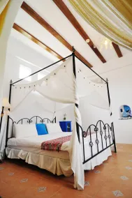 Greek Frontier Villa - Room