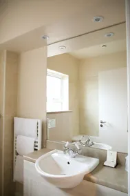 Mulroy Woods Hotel - Baño