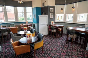 The Fernhurst by Greene King Inns - Restaurant