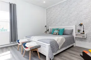 Cliffs Edge Retreat - Room