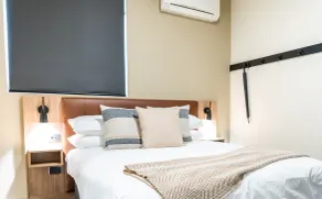 Eyre Hotel - Room