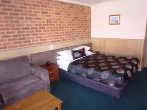 Colonial Motor Inn Bairnsdale Golden Chain Property - Room