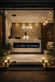 Hotel Taj Elevate - Resepsjon