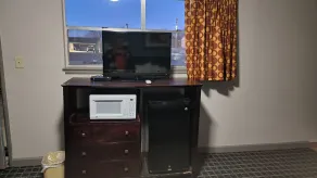 Copa Budget Inn - Essbereich im Zimmer