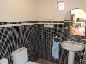 Charming Villa With Pool in Algaida - Bathroom