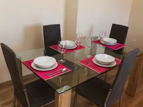 Appartement-Salle de bain privée - Restaurant